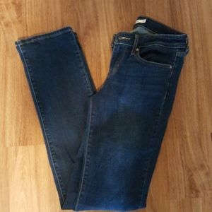 Levi Jeans, Long